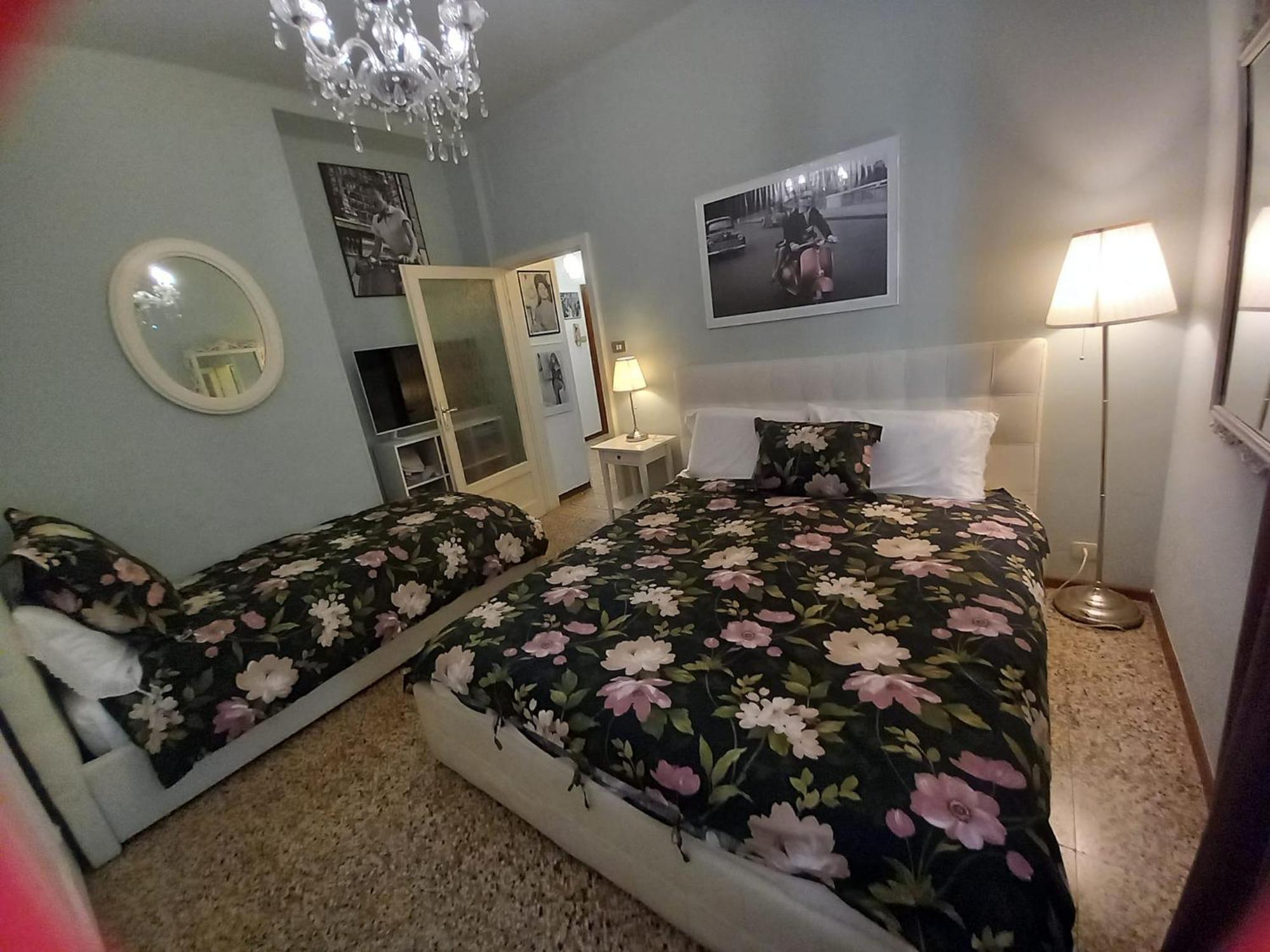דירות קומו Italian Vintage House מראה חיצוני תמונה