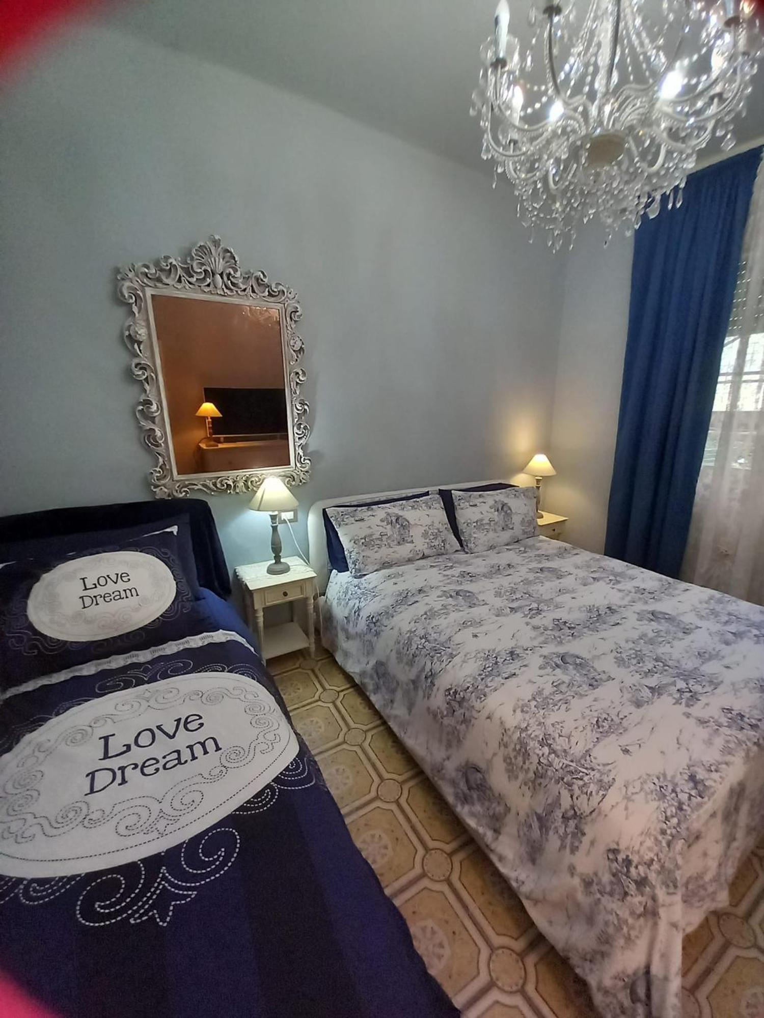 דירות קומו Italian Vintage House מראה חיצוני תמונה