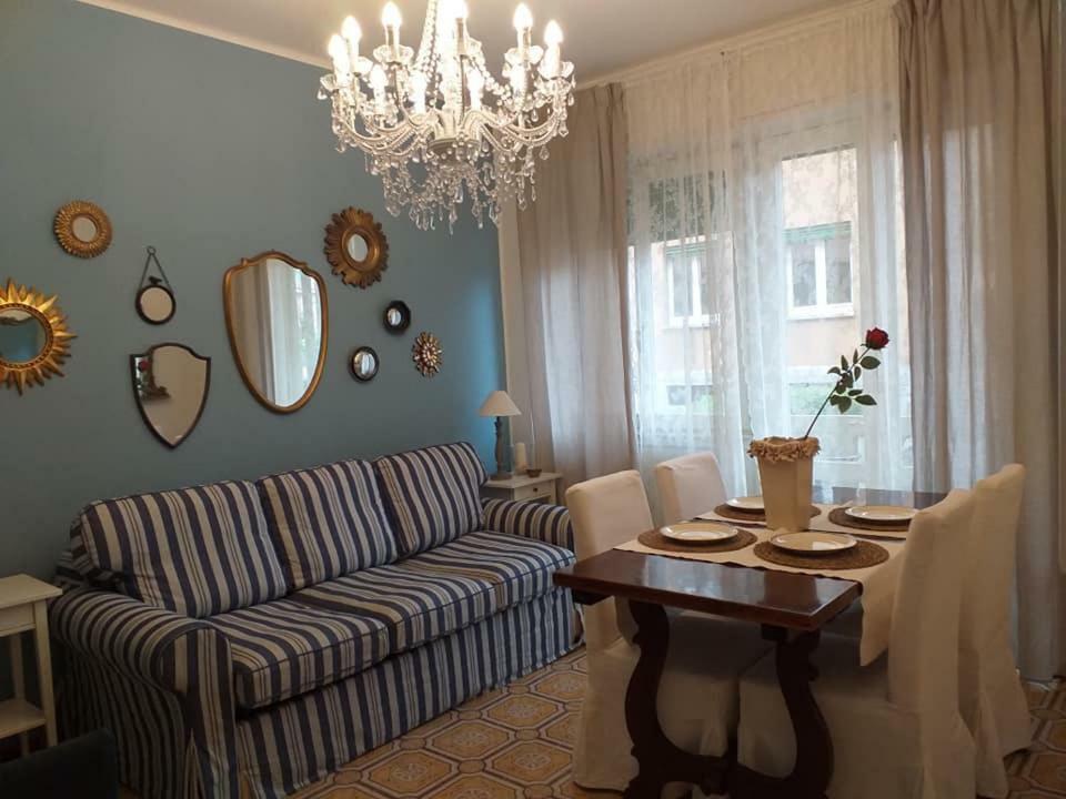 דירות קומו Italian Vintage House מראה חיצוני תמונה